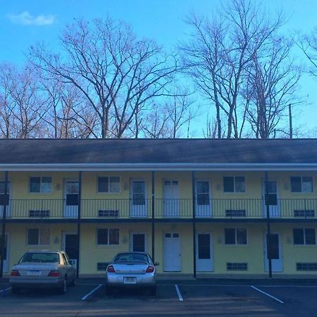 Country Place Inn And Suites White Haven Exterior foto